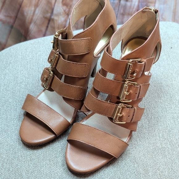 Michael Kors Shoes - Michael Kors Shoes 7.5